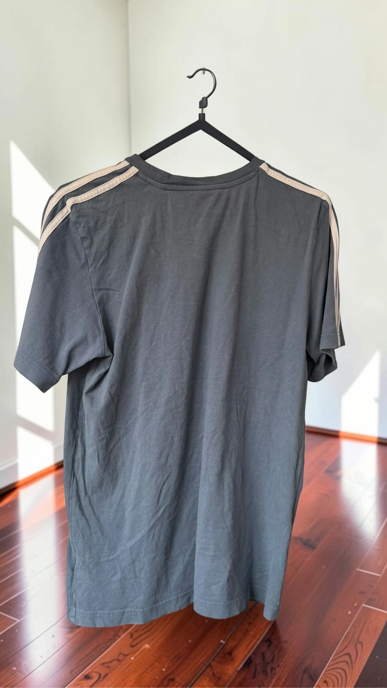 Camiseta Adidas cinza tamanho M – photo 6